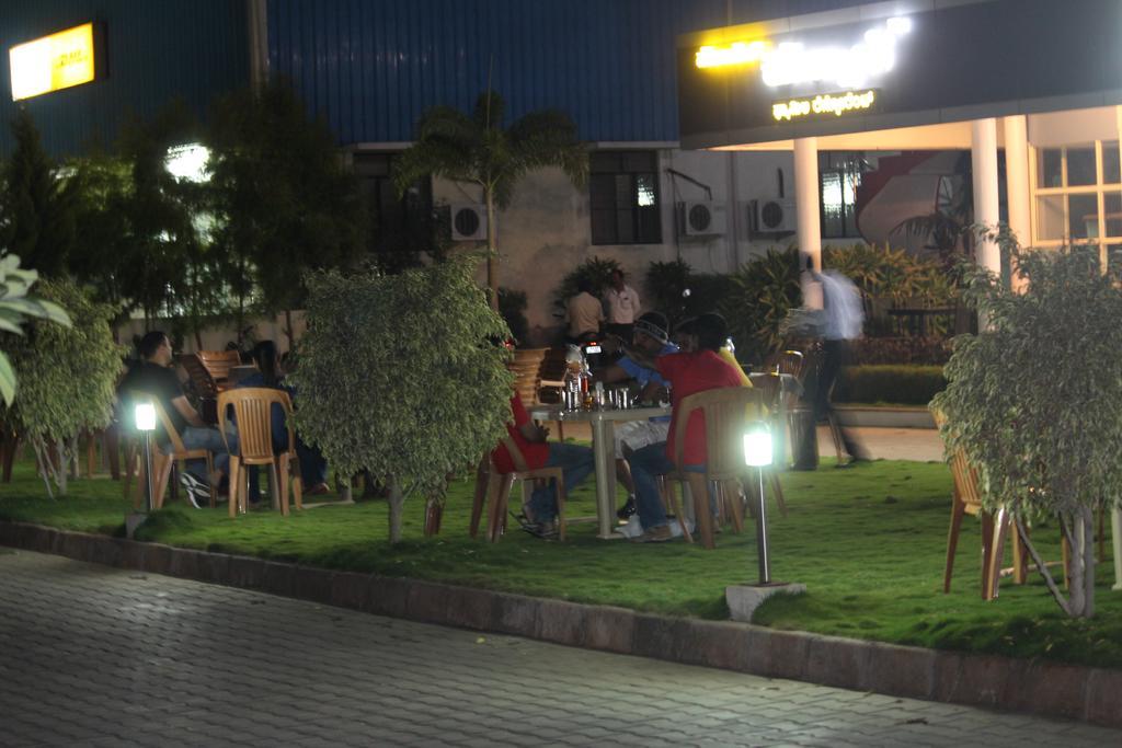 Hotel Kalyani 迈索尔 外观 照片